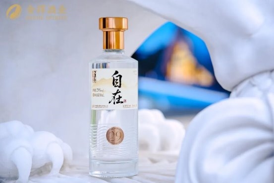亚布力论坛“破圈”、自在代言人“霸屏”、老酒节体验升级，舍得奏响春糖三重奏
