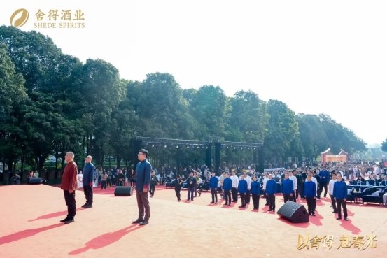 一场春酿封藏老酒节，看见舍得的老酒文化叙事与场景破圈升维