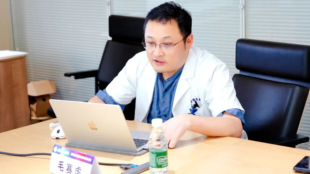 薪火映金陵，传道启新程——南京鼓楼医院脊柱畸形交流会圆满落幕